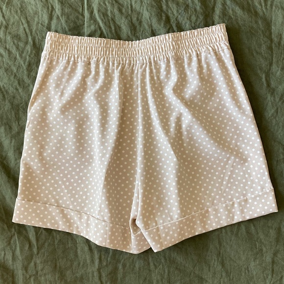 NY&Co high waisted polka dot shorts 6 - Picture 2 of 6
